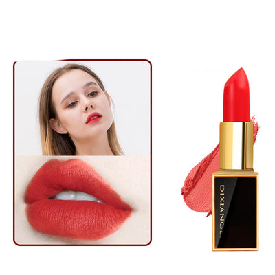 Labial Mate Aterciopelado con Fórmula Antidesecante - Image 2