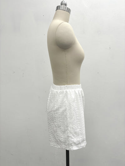 Blusa Corta con Cuello de Solapa y Detalles Calados para Mujer - Image 28