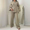 Conjunto de Moda Otoñal: Blusa Champray Manga Larga y Pantalón Wide Leg Cintura Alta