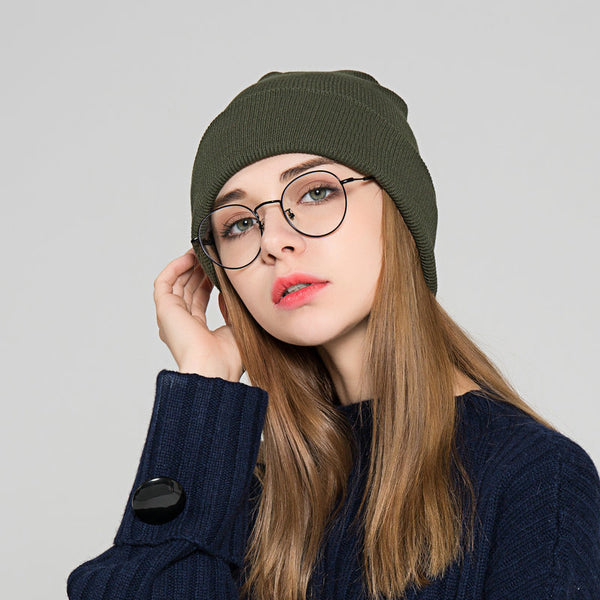 Gorro Tejido de Lana Gruesa - Calidez Total en Color Liso
