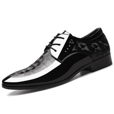 Zapatos de Cuero Brillante con Punta Afilada - Image 2