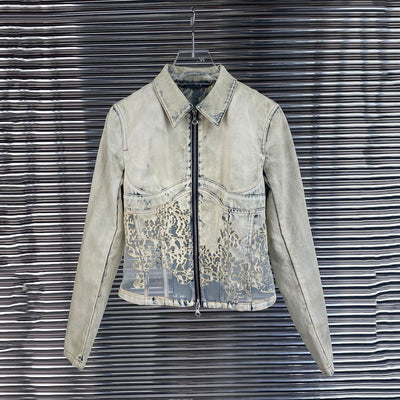 Chaqueta Denim Patchwork con Malla Quemada y Cierre Desteñido - Image 10
