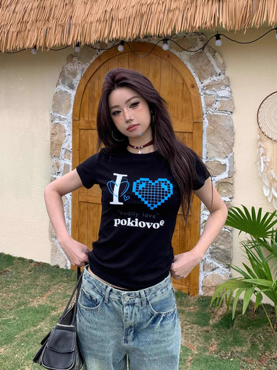 Blusa Ajustada Femenina con Estampado de Corazones - Image 14
