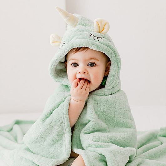 Toalla de Baño Coral Fleece con Diseños de León y Koala - Image 4