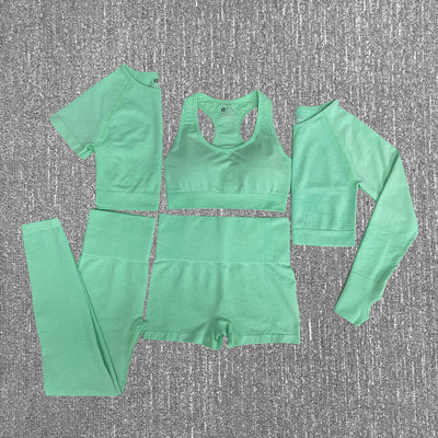 Conjunto Deportivo Ajustado de Manga Larga Estilo Europeo - Image 14