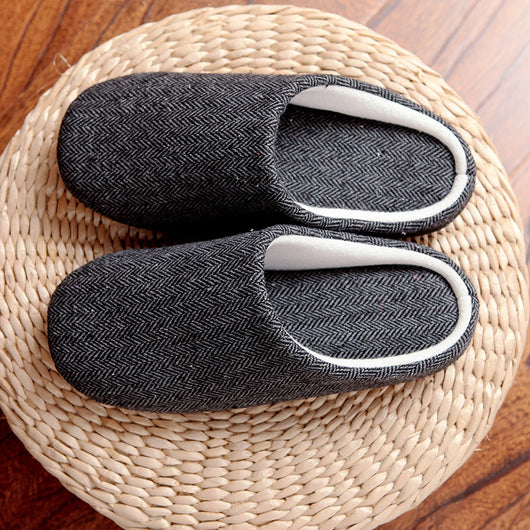 Pantuflas Cálidas de Algodón Negro para Hombre - Antideslizantes y Cómodas - Image 3