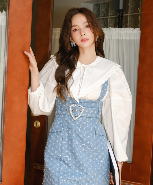 Falda Vestido Denim con Bordado de Cuentas y Tirantes - Image 9