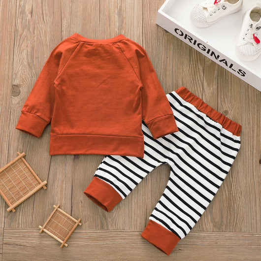 Conjunto Deportivo: Sudadera Lisa y Pantalón a Rayas - Image 5