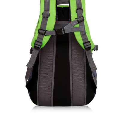 Mochila de Viaje Versátil y Resistente - Image 14
