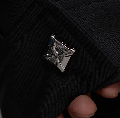 Chaqueta Acolchada Premium con Detalles de Costura en Hombros - Image 9