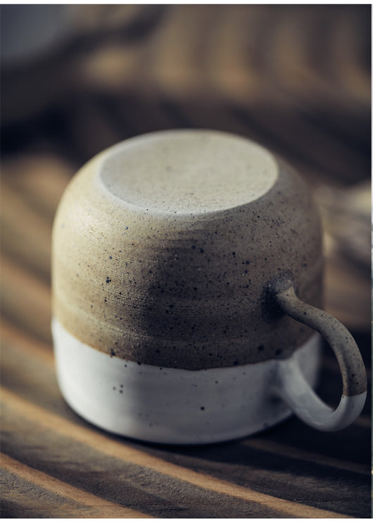Taza de Café Nórdica en Cerámica Artesanal - Image 4
