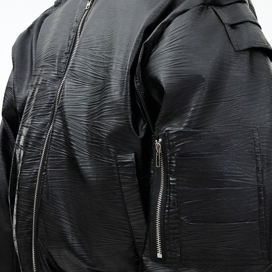 Chaqueta de Vuelo Acolchada en Cuero PU con Pecho Metálico - Image 13