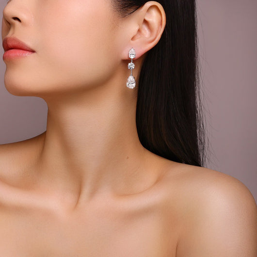 Aretes Largos de Lujo en Plata 925 con Moissanita