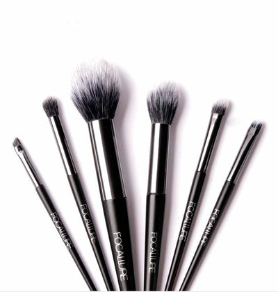 Set de 6 Brochas de Maquillaje de Secado Rápido y Pelo Suave - Image 3