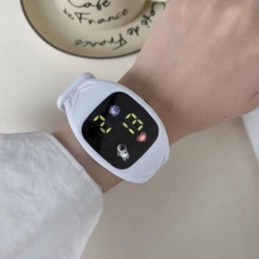 Reloj Inteligente Minimalista y Moderno para Niños y Niñas - Image 9