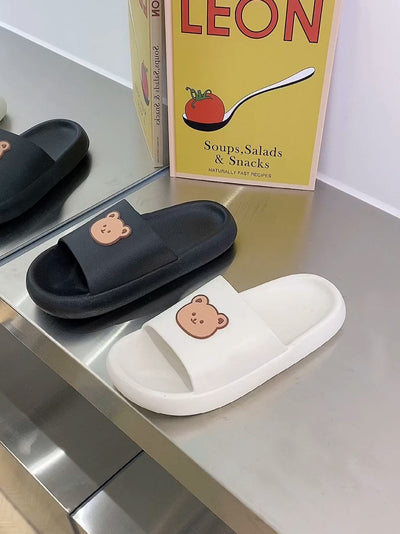 Pantuflas de Oso Antideslizantes - Cómodas para Casa, Playa y Uso Diario - Image 11