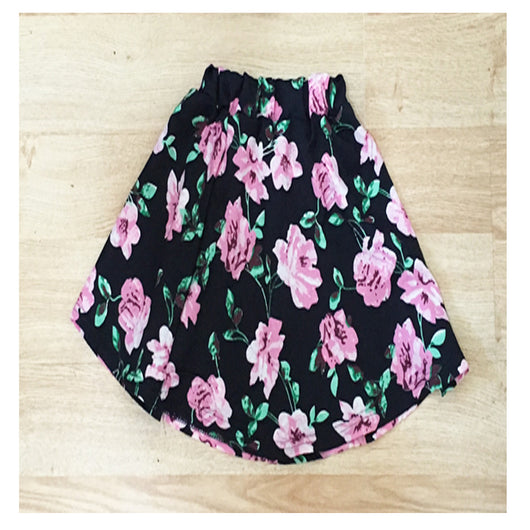 Conjunto de Dos Piezas para Niña: Chaleco Floral con Alfabeto y Falda Corta - Image 11