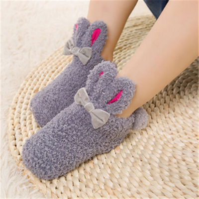 Calcetines de Bebé Niña Coral Fleece Suave con Diseño de Conejito - Image 3