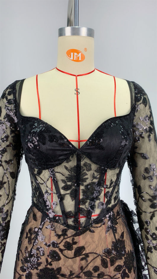 Vestido Ajustado Mini con Cuello Cuadrado y Encaje Espina de Pescado Negro - Image 10