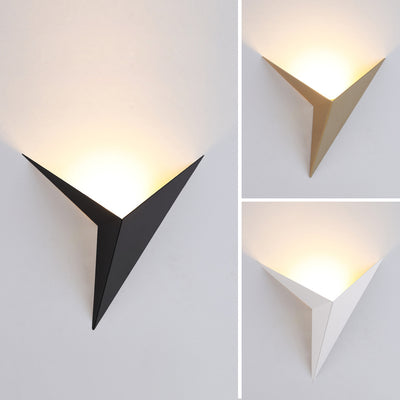 Lámpara de Pared Triangular de Hierro Forjado Artesanal