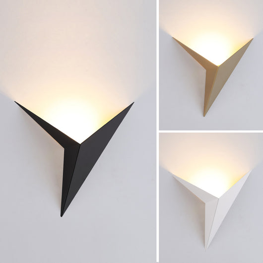 Lámpara de Pared Triangular de Hierro Forjado Artesanal