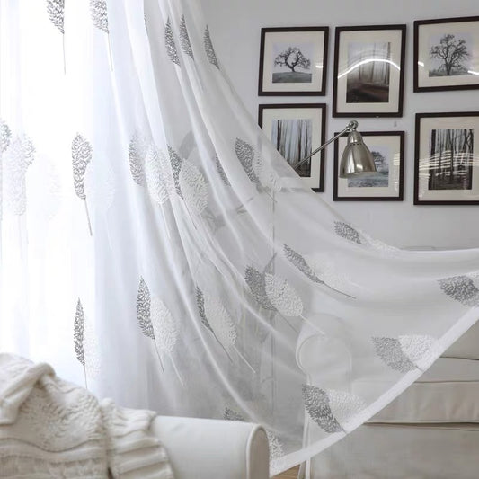 Cortina Moderna Bordada con Protector de Ventana - Image 2
