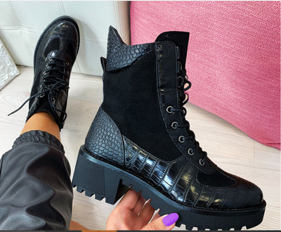 Botas Martin Bajas con Cordones Frontales - Image 3