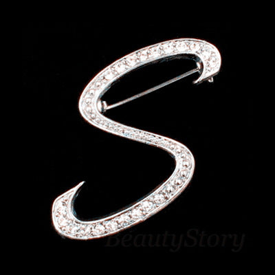 Broche de letra con diamantes - Image 34