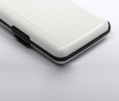 Estuche Magnético para Tarjetas en Aluminio - Resistente al Agua - Image 12