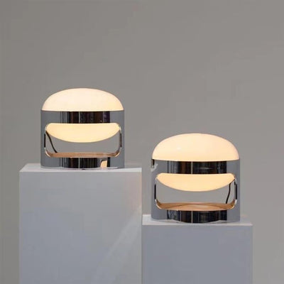 Lámpara de Mesa de Acero Inoxidable Minimalista y Elegante - Image 7