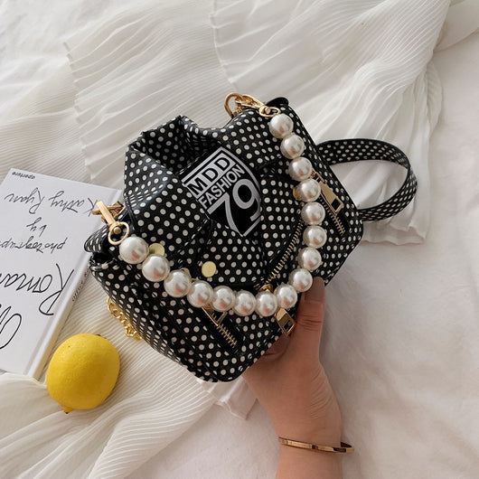 Bolso de Mano Perla Elegante