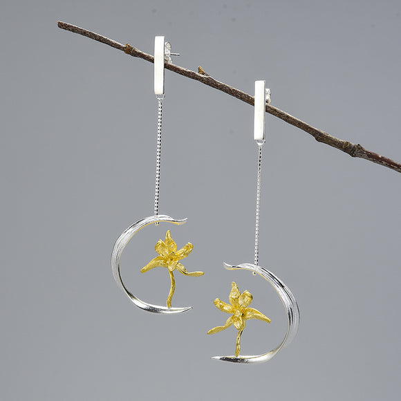 Aretes de Plata S925 Diseño Flor de Lis Semi-Floral para Mujer