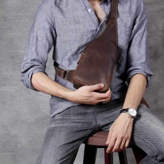 Mochila Bandolera Retro Artesanal para Hombre - Image 11