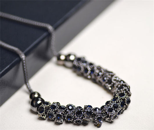 Collar de Zafiro Negro y Diamante Azul Redondo - Image 2