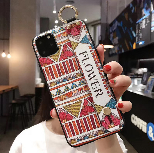 Funda para iPhone con Correa de Muñeca y Diseño de Rosas - Image 5