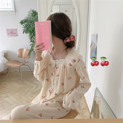 Pijama Largo de Algodón para Mujer con Encaje Floral - Image 6