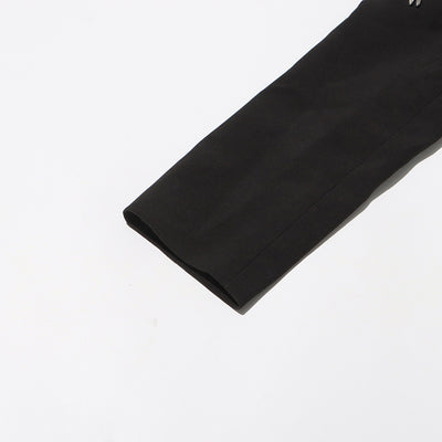 Chaqueta Elegante Calada sin Espalda para Profesionales de Uñas - Image 9