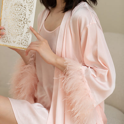 Pijama de Dos Piezas en Seda de Hielo con Plumas para Mujer - Image 3