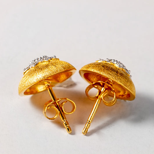 Aretes Dorados Estilo Palacio Retro con Circonitas Incrustadas - Image 9
