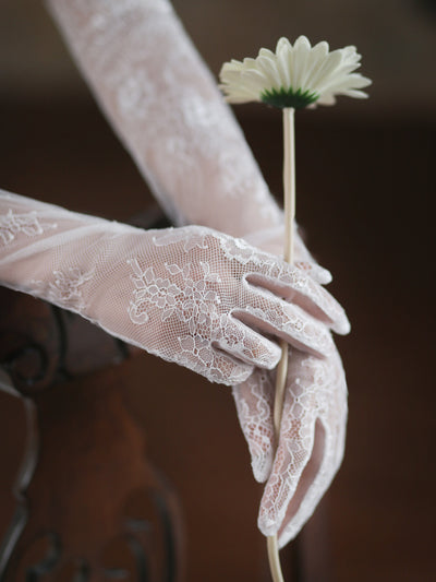 Guantes de Novia Encaje Blanco Tul Fairy para Sesión Fotográfica - Image 10