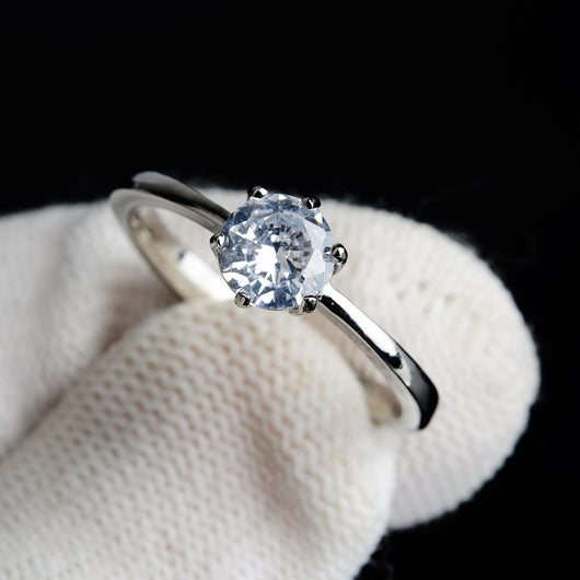 Anillo de Moda para Mujer con Seis Garras - Diseño Elegante y Sofisticado - Image 2