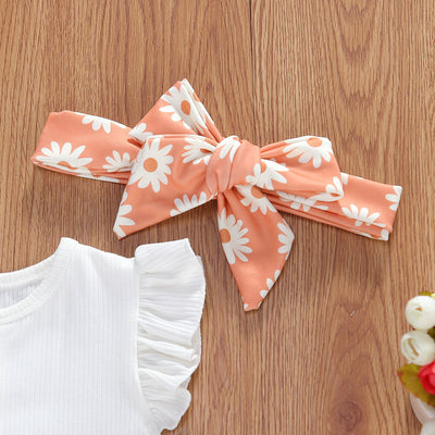 Conjunto de 3 Piezas para Niña: Top Blanco con Botones, Short Estampado y Blazer - Image 7