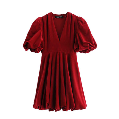 Vestido Mini de Terciopelo con Mangas Abullonadas - Estilo Europeo y Americano - Image 6