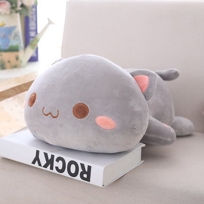 Gatito Acostado de Peluche Suave - Image 15