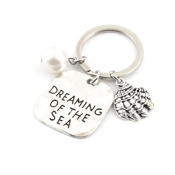 Llavero Personalizado Perla Marina - Accesorio Metálico de Verano