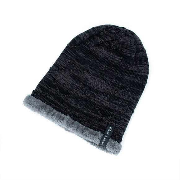 Gorro de Lana Tejido con Diseño Diagonal y Protección para Barbilla