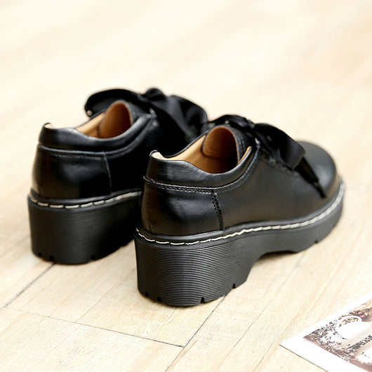 Zapatos Escolares Plataforma en Cuero para Mujer - Image 4