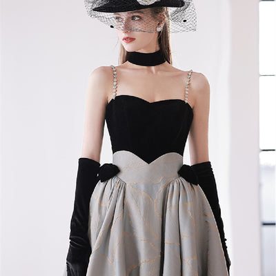 Vestido Elegante para Presentadora de Televisión - Image 7