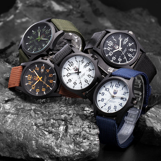Reloj de Cuarzo con Correa de Lona