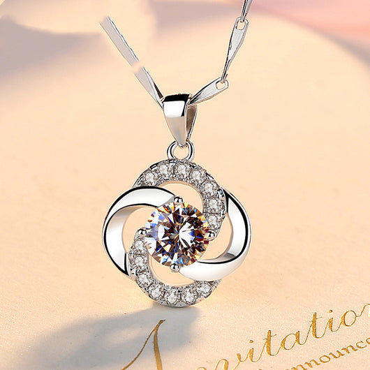Collar Trébol de Cuatro Hojas para Mujer - Cadena Escotada